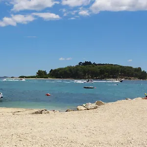https://apartments-marija-pakostane-23211.hotelinzadar.com